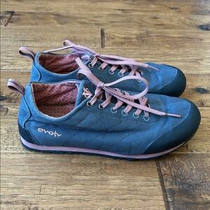Evolv Cruzer Psyche Climbing Approach Shoes Lightweight Canvas Gray Size 6.5